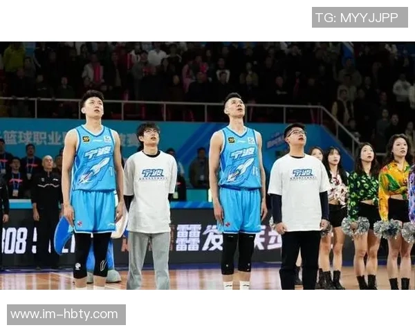 宁波球队正式签约达柳斯贝兹利将进行为期试训的全面考察