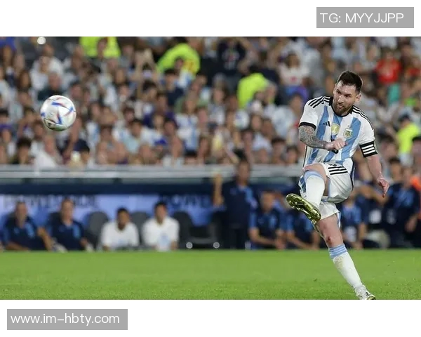 梅西禁区外惊艳表现106球任意球70个展现无解远射实力